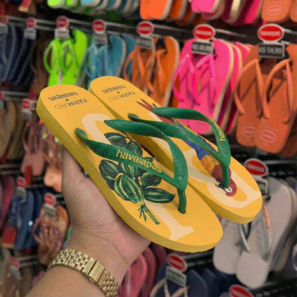 Havaianas Farm RJ Amarelo