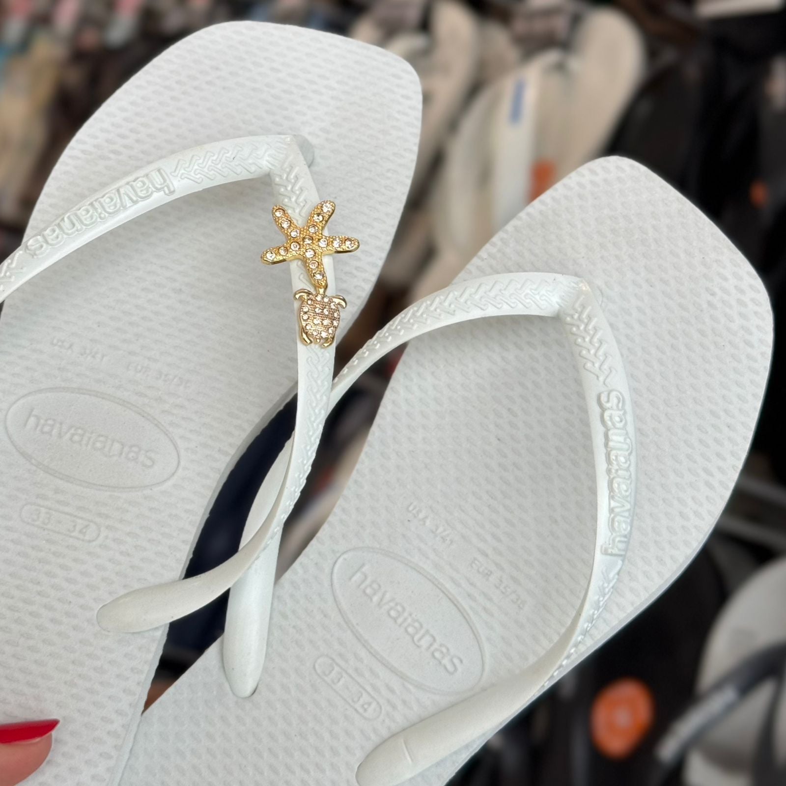 Havaianas Slim Square + Pin Tartaruga e Estrela do Mar