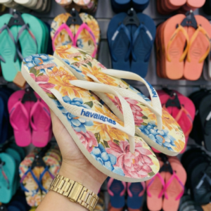 Havaianas Farm Floral Beca amarelo