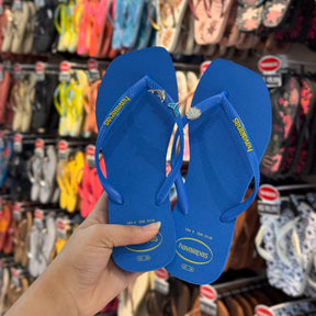 Havaianas Slim Square Logo Pop Up + Pingente Golfinho, Concha e Sereia